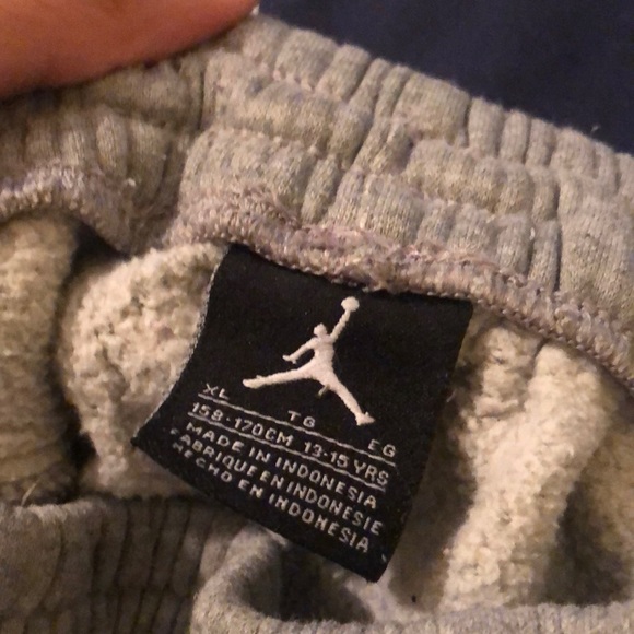 Jordan sweatspants - Picture 3 of 4